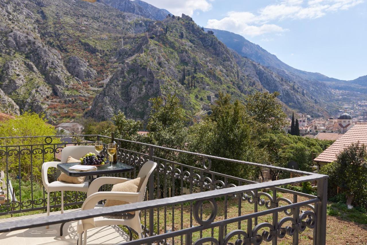 Apartment Stanisic Family Kotor