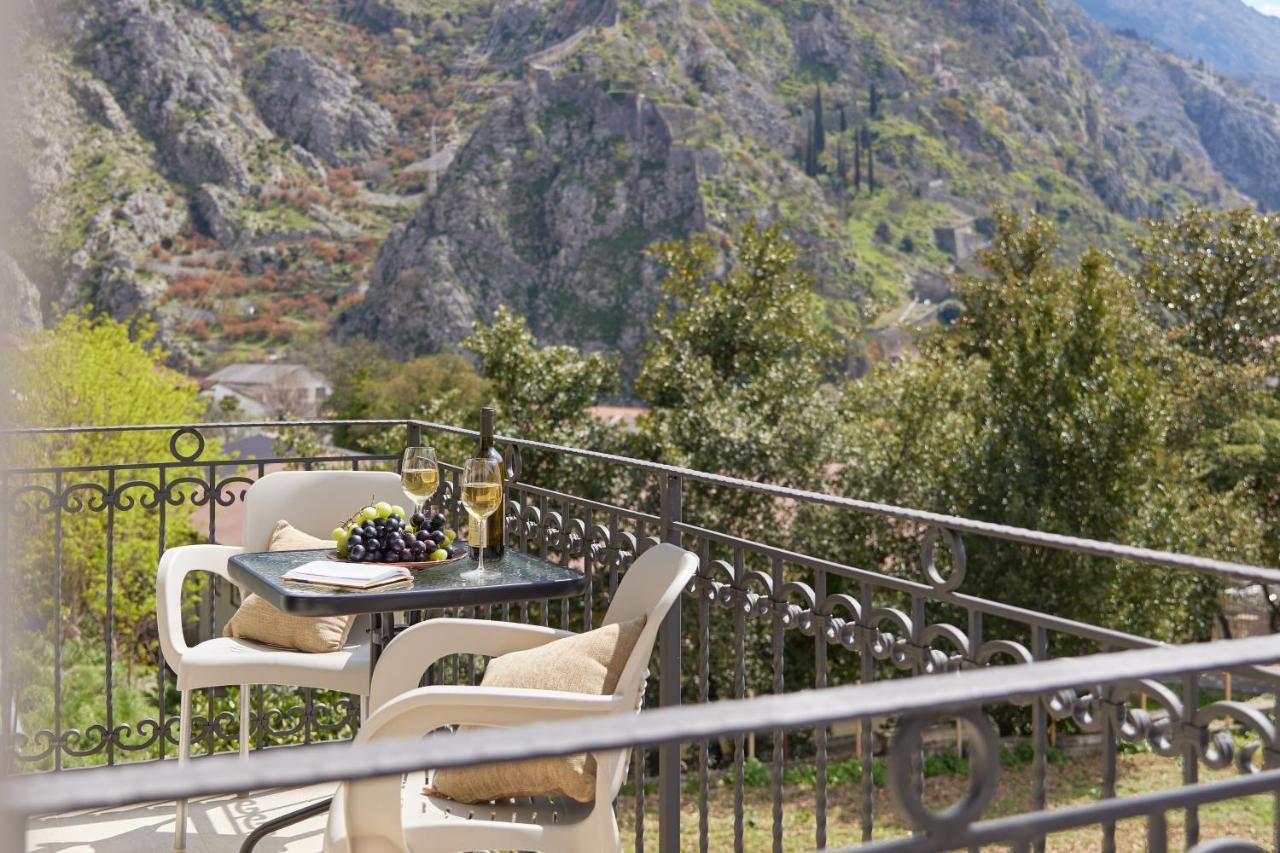 Stanisic Family Apartment Kotor