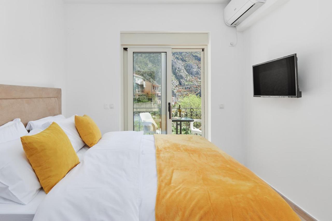 Stanisic Family Apartment *