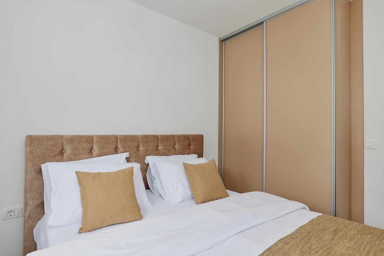 Stanisic Family Apartment